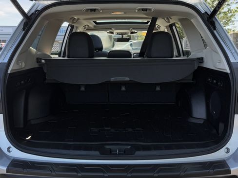 Used 2023 Subaru Forester Limited AWD/4WD image 23
