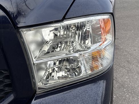 Used 2019 RAM 1500 Express image 11