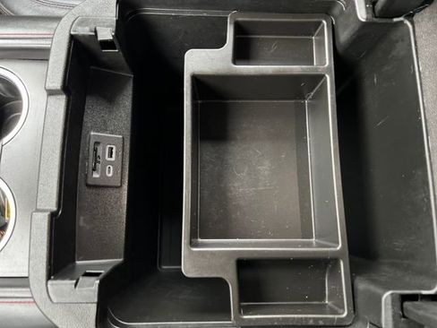 Used 2021 Chevrolet Suburban RST w/ Luxury Package image 29