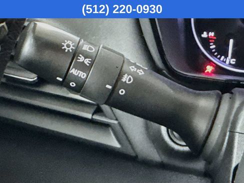 Used 2024 Subaru Outback Premium AWD/4WD image 13