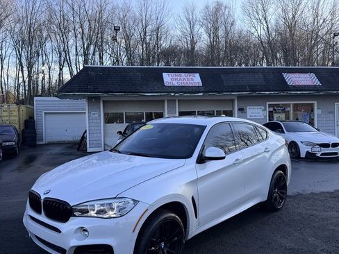 Used 2017 BMW X6 xDrive35i image 1