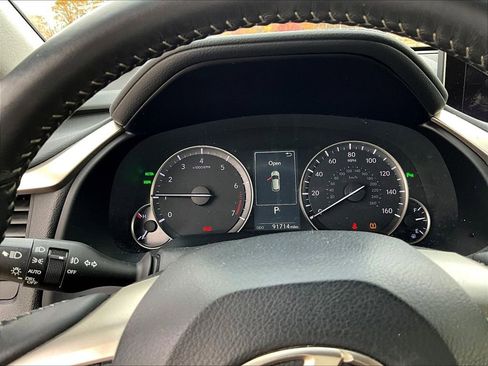 Used 2017 Lexus RX 350 AWD w/ Premium Package image 18