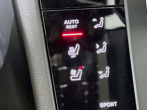 New 2026 Porsche Macan S image 23