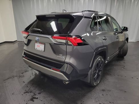 Used 2023 Toyota RAV4 SE AWD/4WD image 8