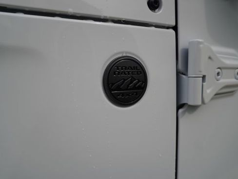 New 2026 Jeep Gladiator Sport image 8