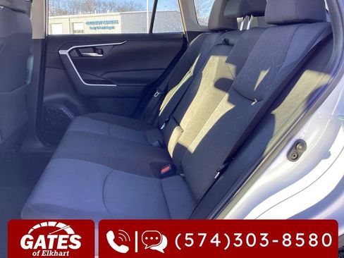 Used 2025 Toyota RAV4 XLE image 13