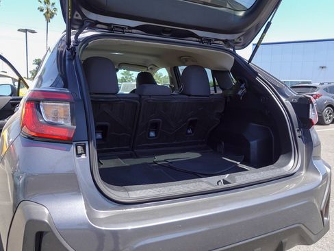 Certified 2024 Subaru Crosstrek 2.0i Premium w/ Crosstrek Mirror Package AWD/4WD image 23