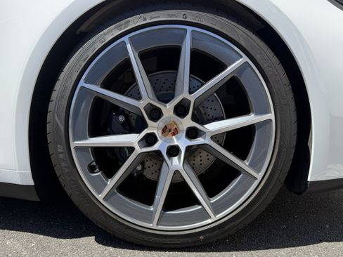 Used 2026 Porsche 911 Carrera T RWD image 10