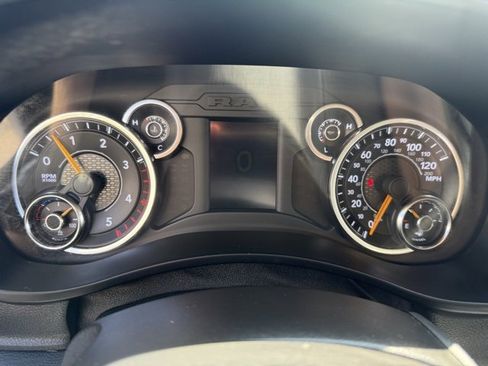 Used 2019 RAM 2500 Tradesman image 11