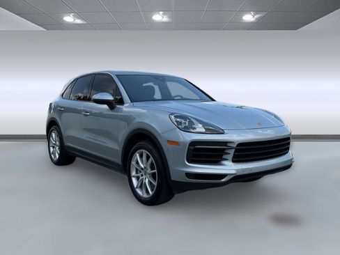 Used 2021 Porsche Cayenne AWD/4WD image 7