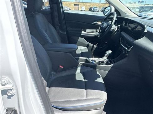 Certified 2025 Buick Encore GX Sport Touring w/ Comfort Package FWD image 26