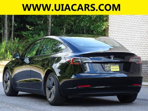 Used 2023 Tesla Model 3 Standard Range RWD image 8