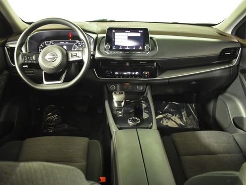 Certified 2022 Nissan Rogue SV image 25