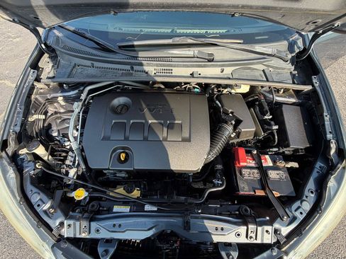 Used 2014 Toyota Corolla S FWD image 18