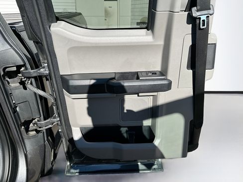 Used 2019 Ford F150 XL w/ Equipment Group 101A Mid image 24