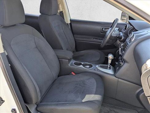 Used 2015 Nissan Rogue S w/ Convenience Package image 19