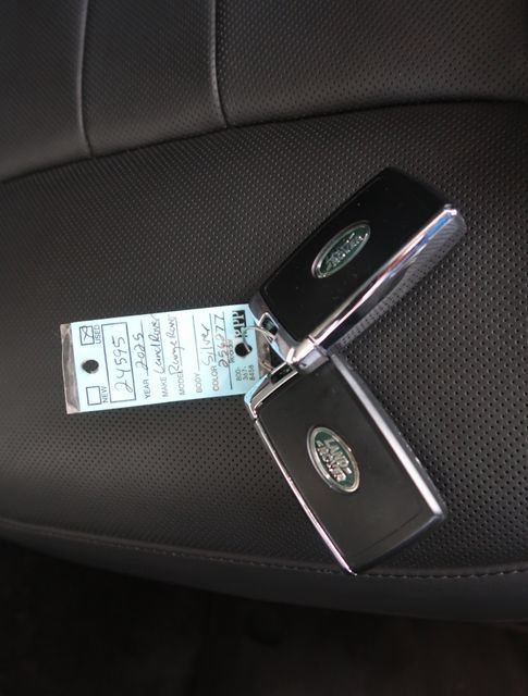 Used 2025 Land Rover Range Rover SE AWD/4WD image 51