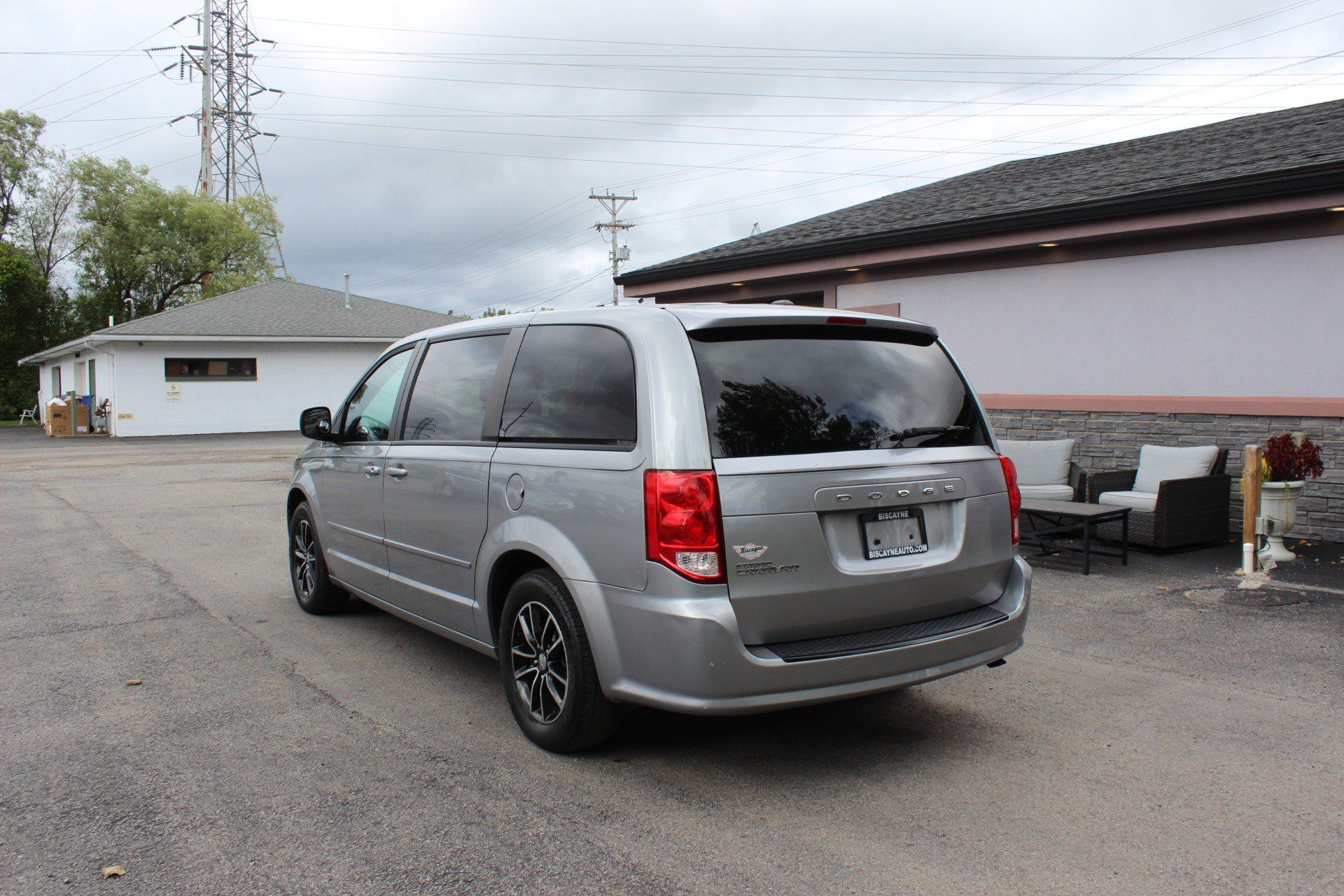 Used 2017 Dodge Grand Caravan SE FWD image 8