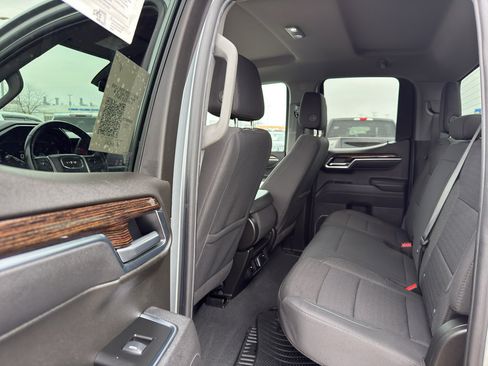 Used 2025 GMC Sierra 1500 Elevation image 30