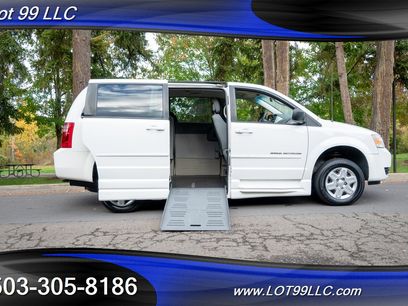 Used 2010 Dodge Grand Caravan SE w/ Climate Group