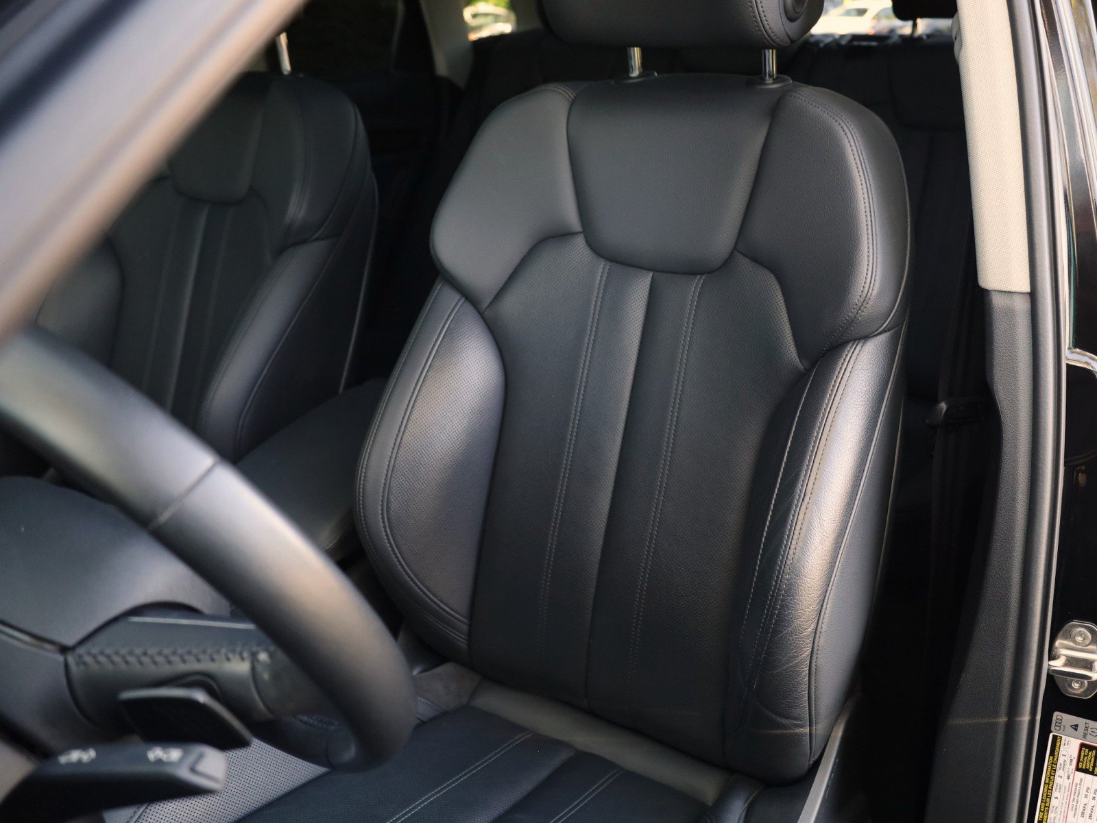 Used 2020 Audi Q5 Prestige AWD/4WD image 35