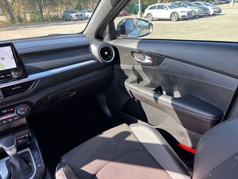 Used 2023 Kia Forte GT-Line w/ GT-Line Technology Package image 27