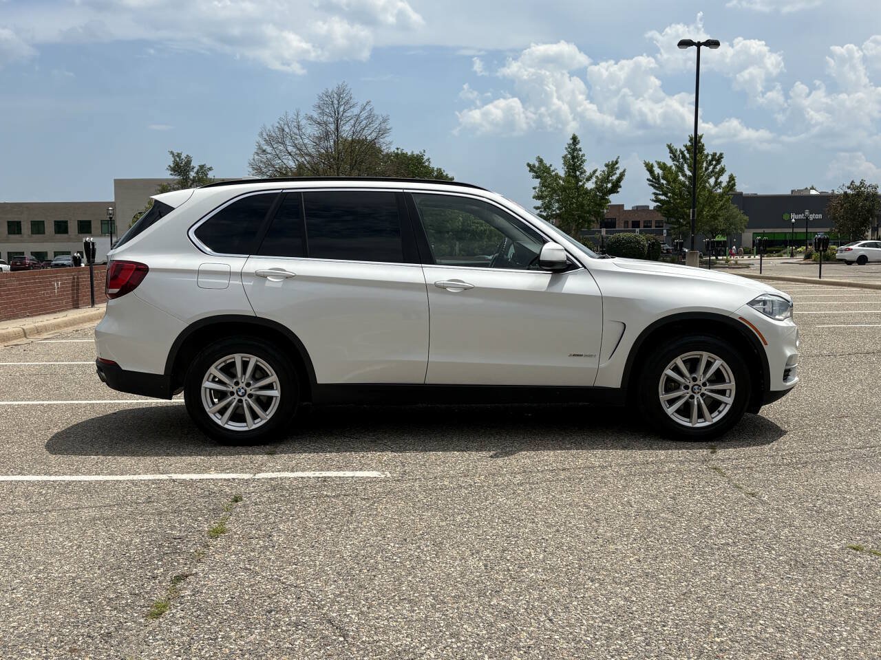 Used 2015 BMW X5 xDrive35i AWD/4WD image 9