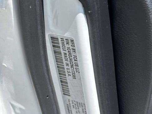 Certified 2022 Dodge Durango SXT AWD/4WD image 11