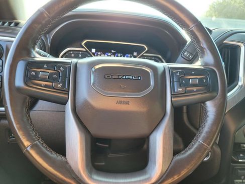 Used 2021 GMC Sierra 1500 Denali w/ Driver Alert Package II AWD/4WD image 30