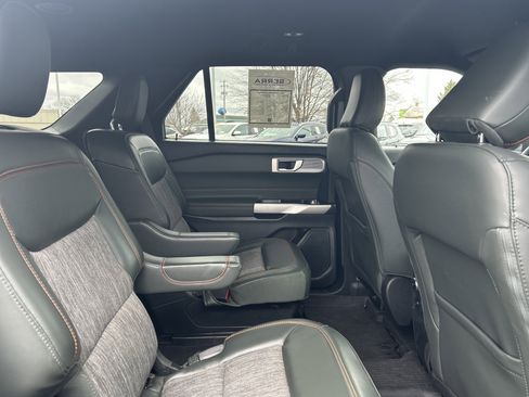 Used 2023 Ford Explorer Timberline w/ Timberline Technology Package image 11