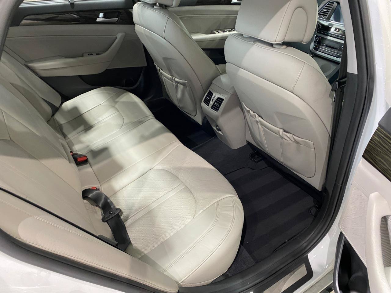 Used 2017 Hyundai Sonata Limited w/ Ultimate Package 04 FWD image 22