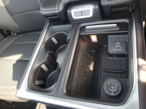 New 2025 Ford Expedition Platinum w/ Stealth Performance Package image 26