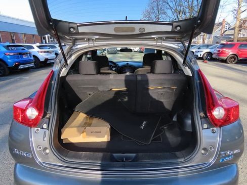 Used 2012 Nissan Juke SV image 11
