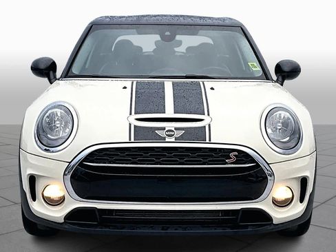 Used 2019 MINI Cooper Clubman S image 3