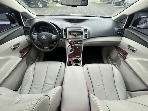 Used 2009 Toyota Venza AWD image 13
