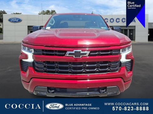 Used 2024 Chevrolet Silverado 1500 RST w/ Z71 Off-Road Package AWD/4WD image 2