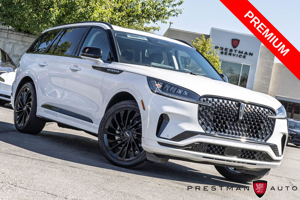 Used 2025 Lincoln Aviator Reserve w/ Luxury Package AWD/4WD image 1