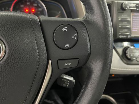 Used 2014 Toyota RAV4 Limited w/ Technology Package image 29