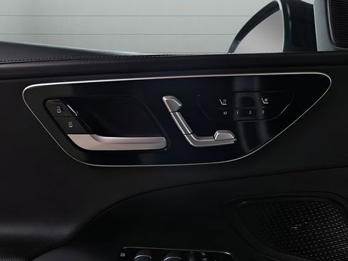 Used 2022 Mercedes-Benz C 300 C 300 image 25