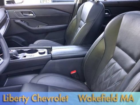 Used 2023 Nissan Rogue Platinum w/ Platinum Premium Package AWD/4WD image 20