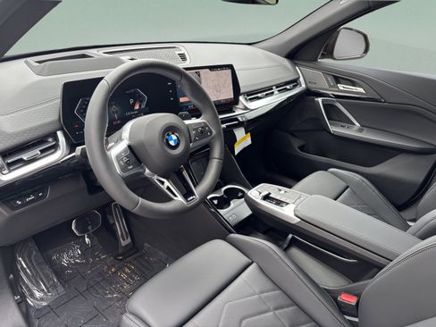 Used 2026 BMW X2 xDrive28i w/ Technology Package AWD/4WD image 7