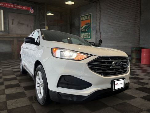 Used 2019 Ford Edge SE w/ SE Fleet Driver's Package image 7