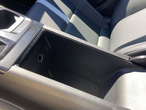 Used 2025 Toyota Camry SE w/ Multimedia Upgrade Package image 27