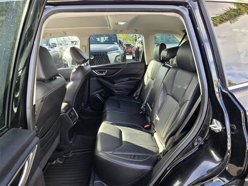 Used 2021 Subaru Forester Touring image 14