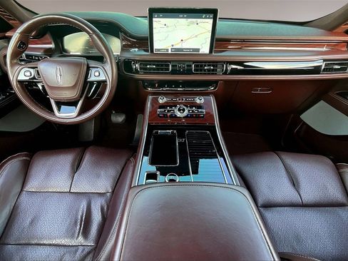 Used 2023 Lincoln Aviator Black Label w/ Dynamic Handling Package image 15