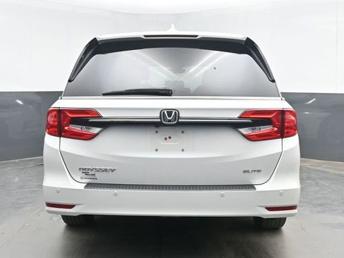 Used 2022 Honda Odyssey Elite image 13