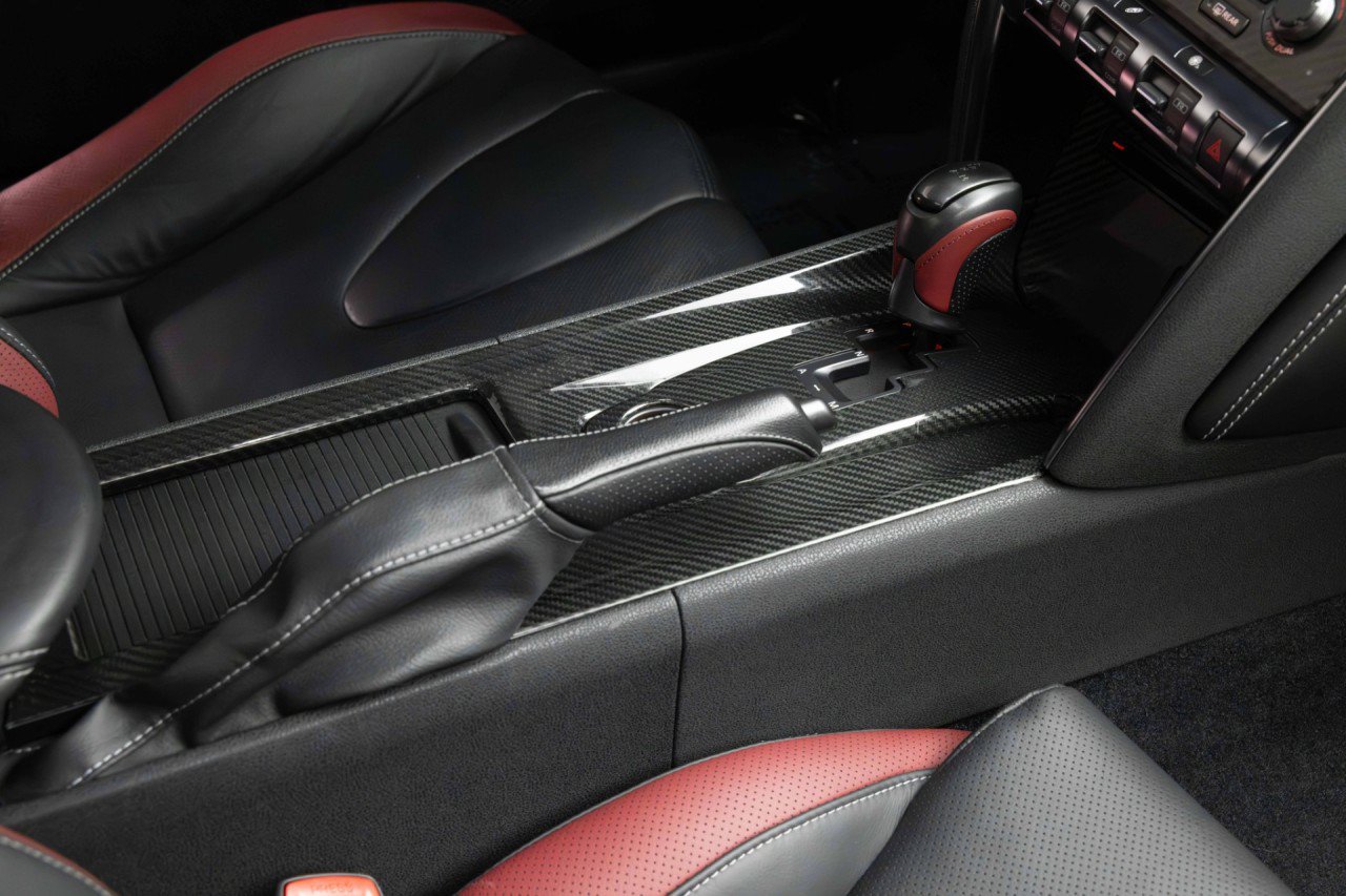 Used 2014 Nissan GT-R Black Edition AWD/4WD image 24