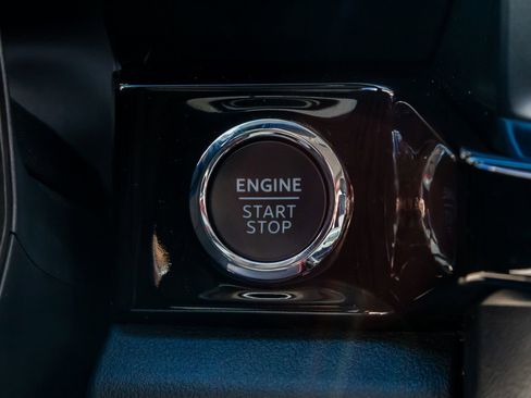 Used 2024 Ford F250 Lariat w/ Lariat Ultimate Package image 24