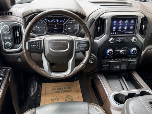 Used 2020 GMC Sierra 1500 Denali w/ Denali Ultimate Package AWD/4WD image 16