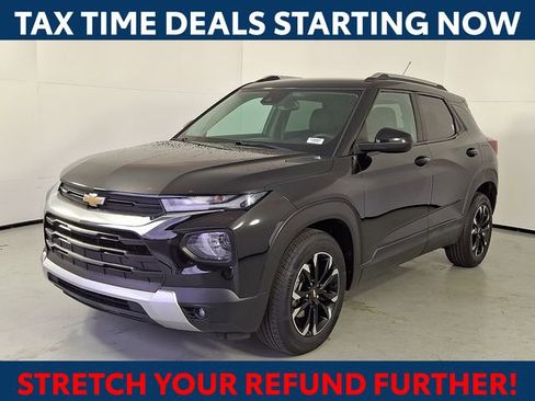 Used 2021 Chevrolet TrailBlazer LT w/ Convenience Package image 4